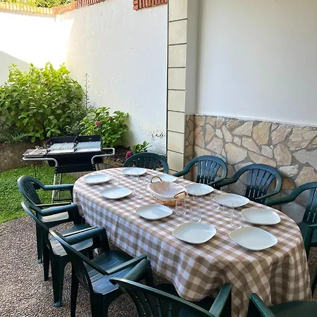 La Almendrina